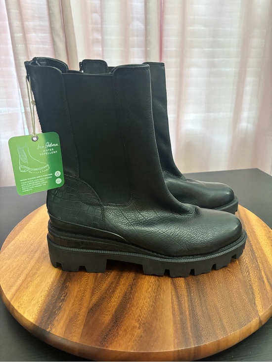 Sam Edelman Shoes - Sam Edelman Black Genia Water Repellent Chelsea Boots NEW Size 10